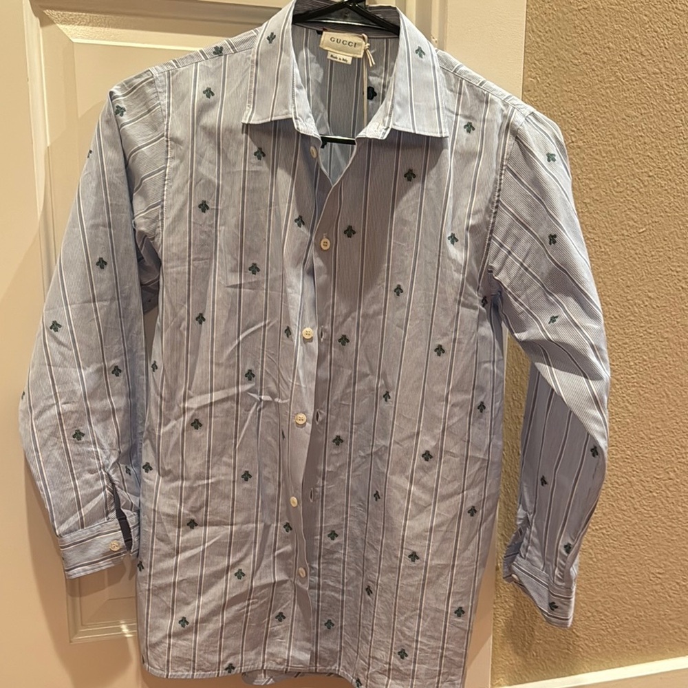 Gucci kids bees shirt